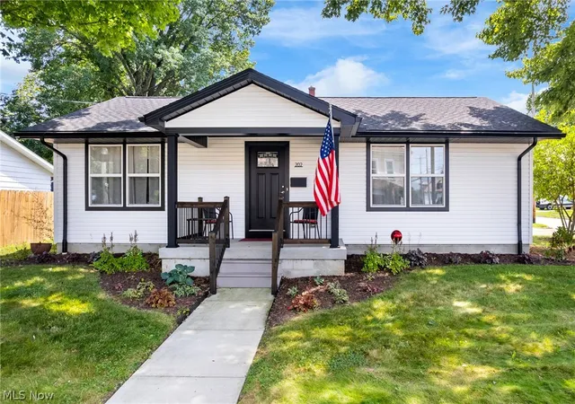 1st image of 202 E Paradise St, Orrville, OH 44667 | MLS# 5227968
