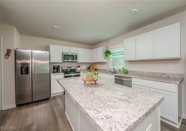 Photo 4 of Single family home for sale at 1422 Wood Fern Dr, Akron, OH 44312 | MLS# 5228642 | Listing updated on 2026-08-07