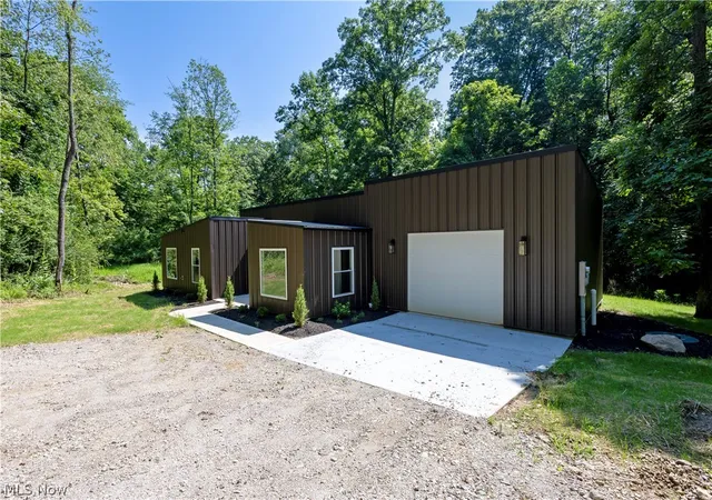 2nd image of 4037 Cleveland Rd, Wooster, OH 44691 | MLS# 5228494