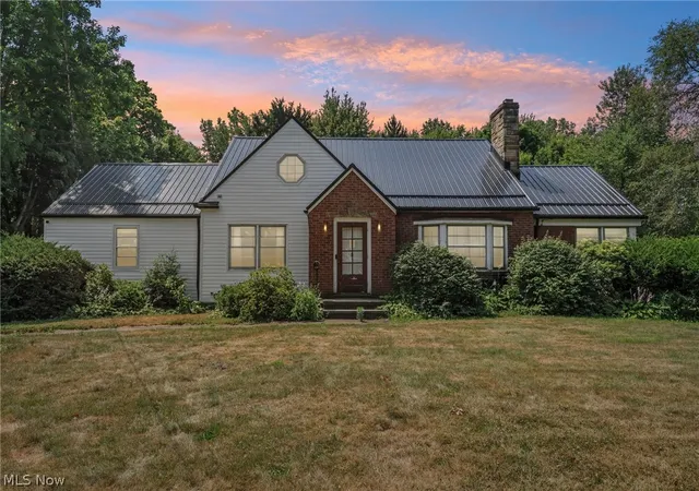 Photo 2 of Sale Pending at 26815 Butternut Ridge Rd, North Olmsted, OH 44070 | MLS# 5228488 | Listing updated on 2026-08-24