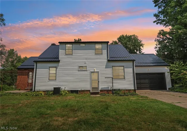 Photo 3 of Sale Pending at 26815 Butternut Ridge Rd, North Olmsted, OH 44070 | MLS# 5228488 | Listing updated on 2026-08-24