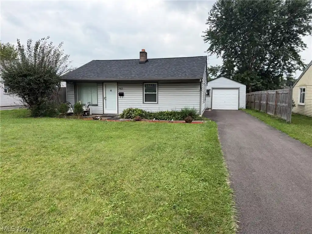 Single family home for sale at 7422 Sierra Madre, Youngstown, OH 44512 | MLS# 5228667