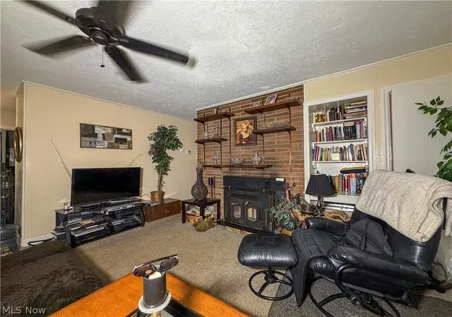 Photo 2 of Single family home for sale at 7422 Sierra Madre, Youngstown, OH 44512 | MLS# 5228667 | Listing updated on 2026-08-27