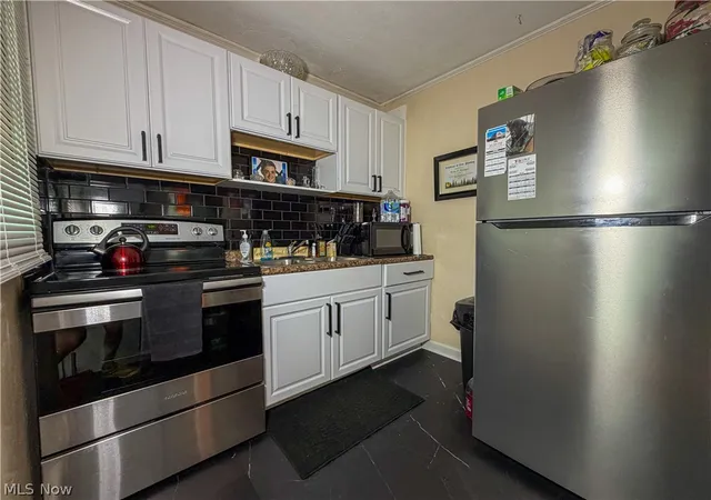 5th image of 7422 Sierra Madre, Youngstown, OH 44512 | MLS# 5228667