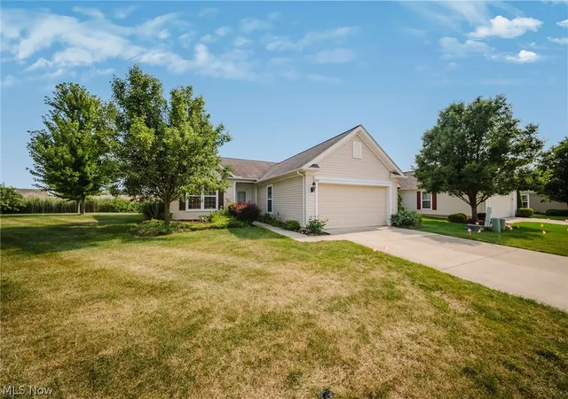 Homes for sale in North Ridgeville, OH | 9454 Harvard Dr, North Ridgeville, OH 44039 | MLS# 5228550