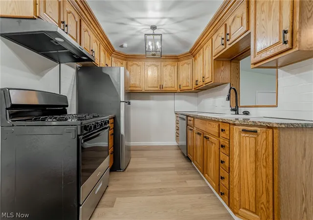 Homes for sale in North Olmsted, OH | 3737 Walter Rd, North Olmsted, OH 44070 | MLS# 5228536