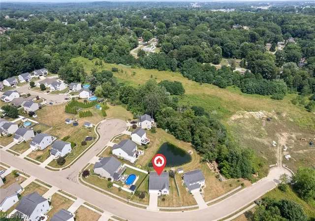 31st image of 880 Starr Ridge St Se, Massillon, OH 44646 | MLS# 5228402