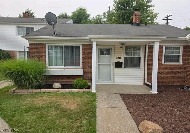 2nd image of 280 Buckner Dr, Euclid, OH 44123 | MLS# 5228702