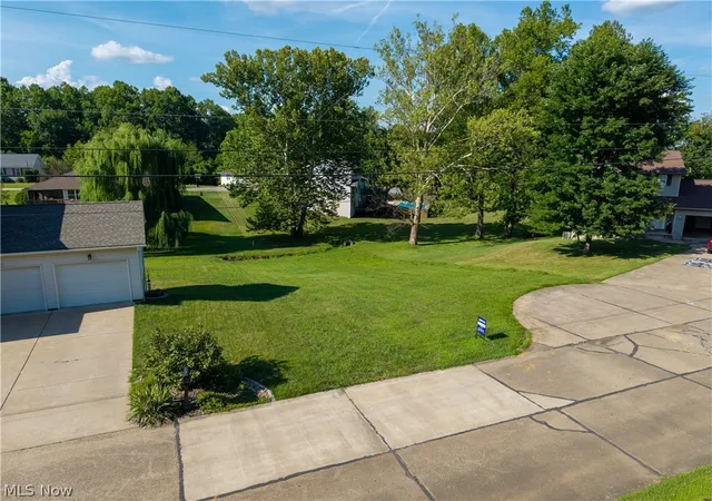 5th image of E Wildwood Dr, Parkersburg, WV 26101 | MLS# 5228722