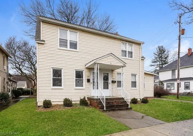 Homes for sale in Berea, OH | 77 E Bridge St, Berea, OH 44017 | MLS# 5227797