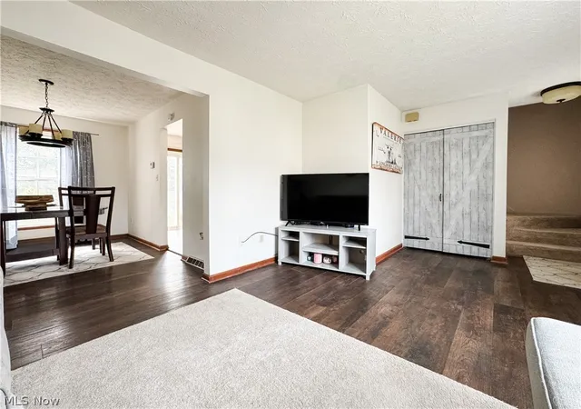Photo 3 of Sale Pending at 536 Austin Dr #F, Barberton, OH 44203 | MLS# 5228528 | Listing updated on 2026-08-24