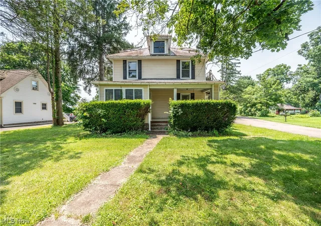 Homes for sale in Lisbon, OH | 929 N Market St, Lisbon, OH 44432 | MLS# 5228434