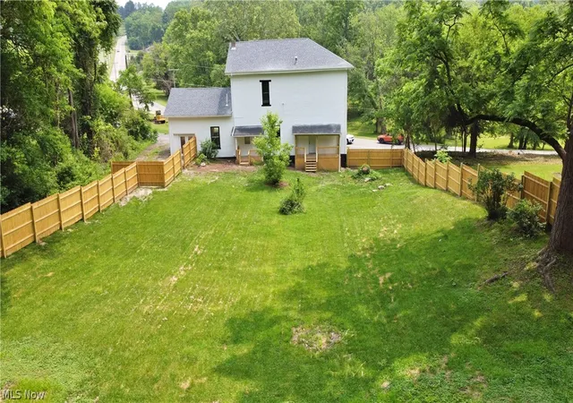 Photo 5 of Single family home for sale at 1521 Adamsville Rd, Zanesville, OH 43701 | MLS# 5228750 | Listing updated on 2026-07-18