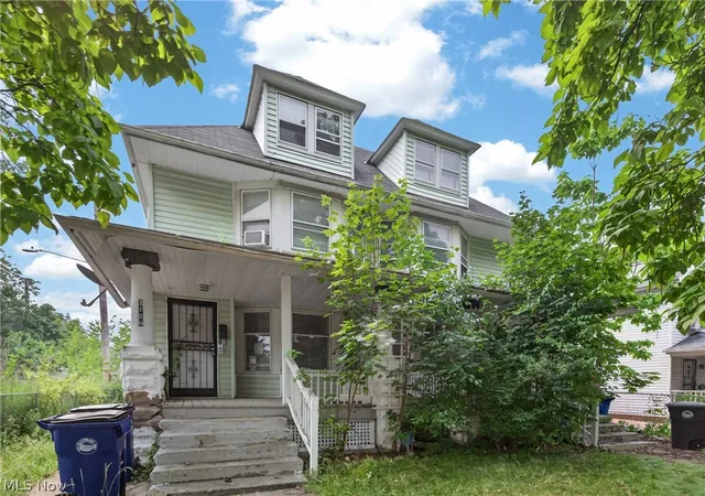 image of 1186 E 114th St, Cleveland, OH 44108 | MLS# 5228741