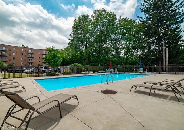 Homes for sale in North Olmsted, OH | 3675 Clague Rd #316, North Olmsted, OH 44070 | MLS# 5224037