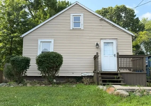 1st image of 2250 Cooledge Ave, Akron, OH 44305 | MLS# 5228747