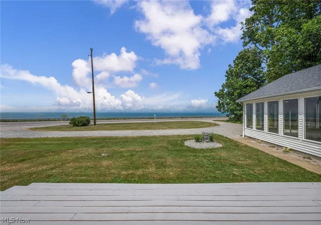 3rd image of 6940 Lake Rd W, Ashtabula, OH 44004 | MLS# 5228269