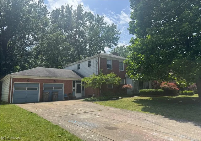 2nd image of 597 Tod Ln, Youngstown, OH 44504 | MLS# 5228758