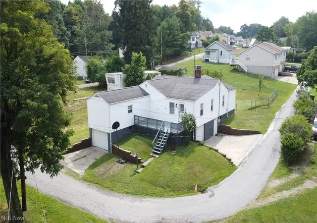 4th image of 103 Jefferson St, Saint Clairsville, OH 43950 | MLS# 5228786