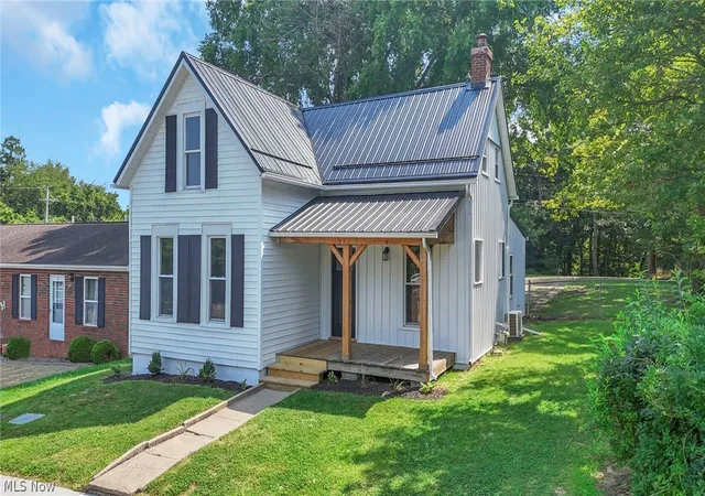 1st image of 134 Mill St E, Senecaville, OH 43780 | MLS# 5228785