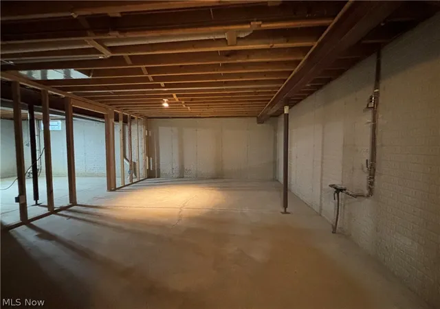 Photo 38 of Sale Pending at 5788 W Breezeway Dr, North Ridgeville, OH 44039 | MLS# 5228768 | Listing updated on 2026-07-22
