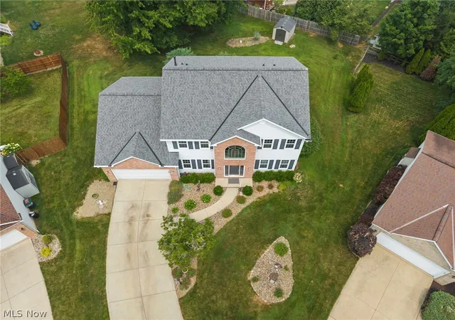 5th image of 17118 Woodlawn Ct, Strongsville, OH 44149 | MLS# 5228740