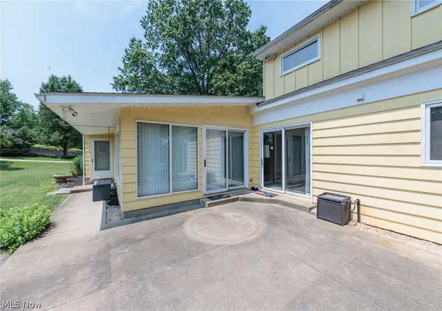 5th image of 460 Granger Rd, Medina, OH 44256 | MLS# 5228143