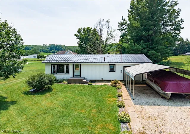 1st image of 6102 Vale View Dr Sw, Sherrodsville, OH 44675 | MLS# 5228522