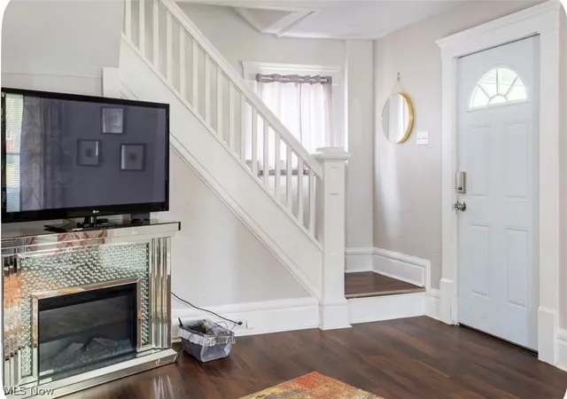 Photo 2 of Single family home for sale at 796 Kling St, Akron, OH 44311 | MLS# 5228801 | Listing updated on 2026-07-18