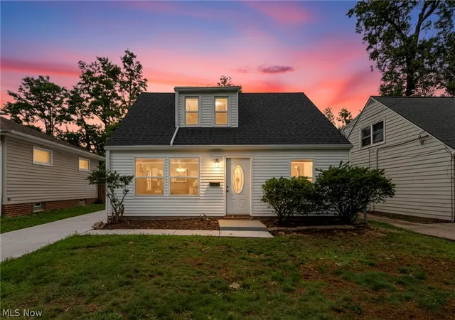 Photo 1 of Single family home for sale at 23928 Knickerbocker Rd, Bay Village, OH 44140 | MLS# 5228562 | Listing updated on 2026-08-24