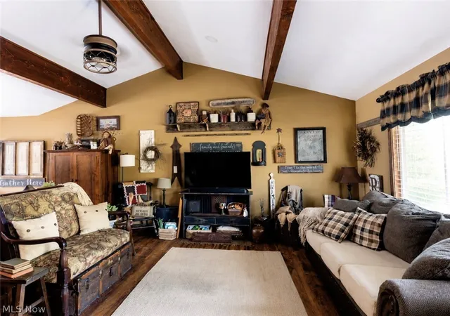 Photo 3 of Single family home for sale at 905 West Dr, Sheffield Lake, OH 44054 | MLS# 5228643 | Listing updated on 2026-07-21