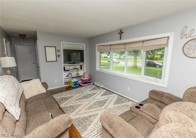 Homes for sale in North Olmsted, OH | 3659 W 232 St, North Olmsted, OH 44070 | MLS# 5228689