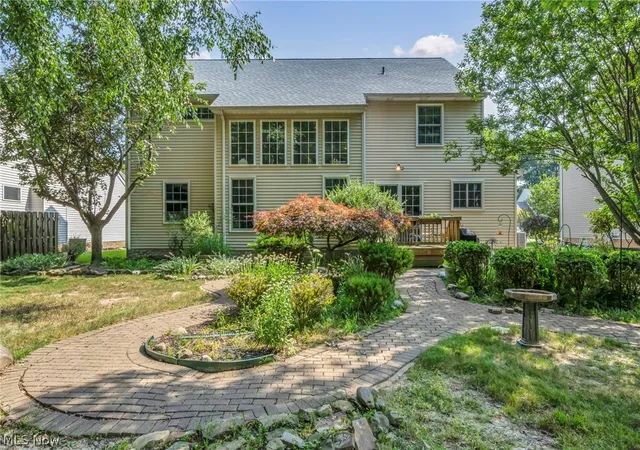4th image of 24291 Rushmore Dr, Richmond Heights, OH 44143 | MLS# 5228574