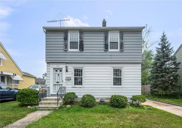 Homes for sale in Elyria, OH | 127 Lafayette St, Elyria, OH 44035 | MLS# 5228734