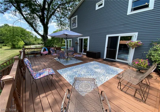 Photo 4 of Sale Pending at 8101 Stone Rd, Medina, OH 44256 | MLS# 5228857 | Listing updated on 2026-08-26