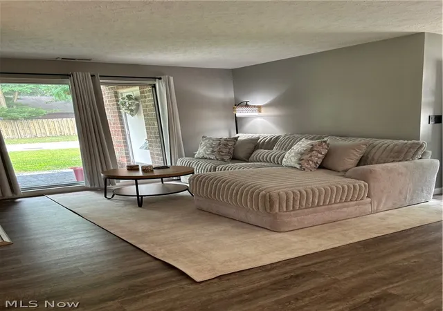 Homes for sale in Broadview Heights, OH | 1200 Tollis Pkwy, Broadview Heights, OH 44147