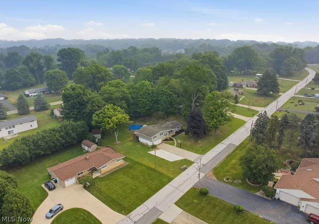 50th image of 332 Smith Dr, Tallmadge, OH 44278 | MLS# 5228906