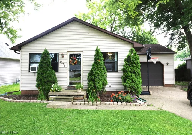 Homes for sale in Vermilion, OH | 1025 Jackson St, Vermilion, OH 44089 | MLS# 5227512
