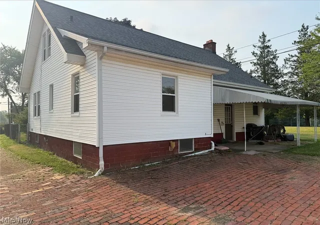 Photo 2 of Single family home for sale at 3843 Dueber Ave Sw, Canton, OH 44706 | MLS# 5228919 | Listing updated on 2026-07-19