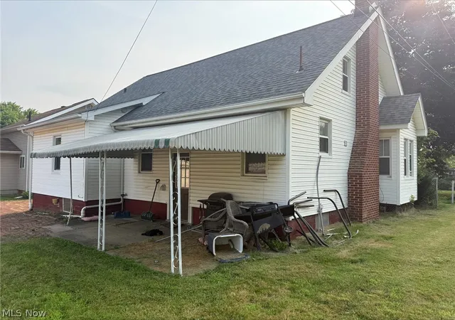 Photo 4 of Single family home for sale at 3843 Dueber Ave SW, Canton, OH 44706 | MLS# 5228919 | Listing updated on 2026-07-19