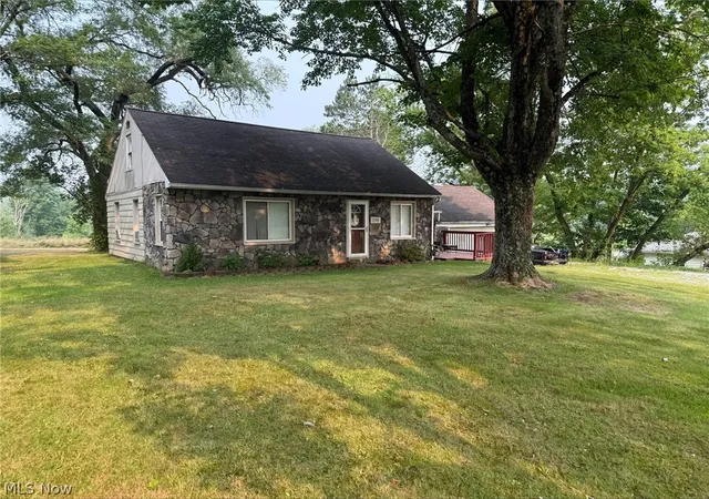 1st image of 2789 Union Ave Ne, Minerva, OH 44657 | MLS# 5228923