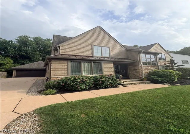 1st image of 21669 Kenwood Ave, Rocky River, OH 44116 | MLS# 5227985