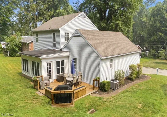 Homes for sale in Vienna, WV | 1004 51St St, Vienna, WV 26105 | MLS# 5228926