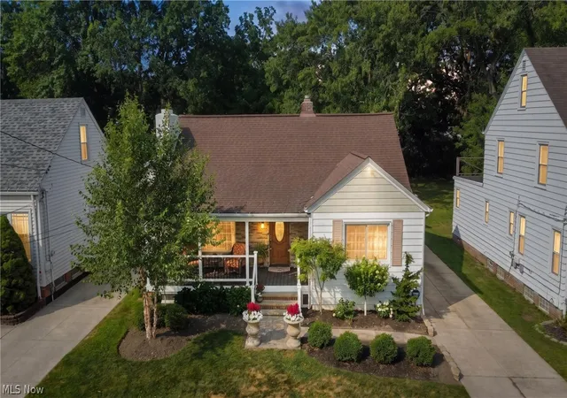 2nd image of 1828 E 291 St, Wickliffe, OH 44092 | MLS# 5228596
