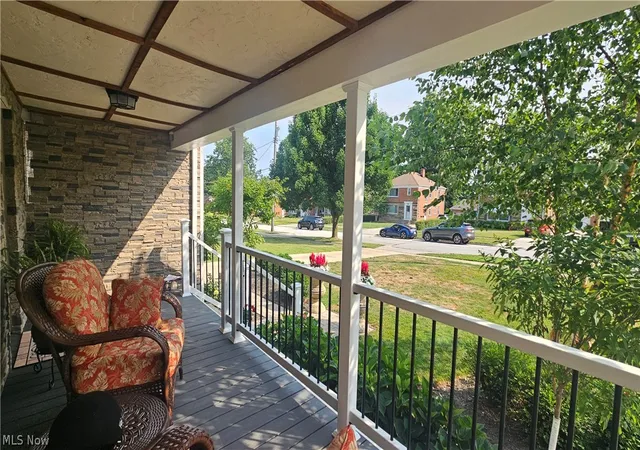3rd image of 1828 E 291 St, Wickliffe, OH 44092 | MLS# 5228596
