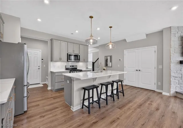 2nd image of 798 N Greenway Dr, Westlake, OH 44145 | MLS# 5228964