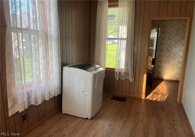 Photo 4 of Single family home for sale at 306 N 2nd Street, Belmont, OH 43718 | MLS# 5228947 | Listing updated on 2026-08-17