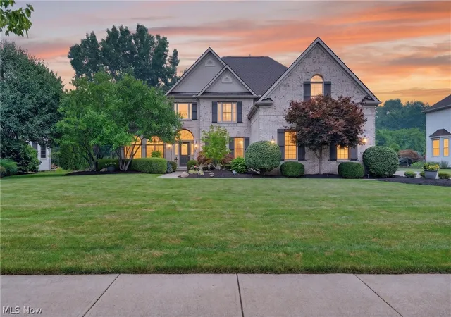 1st image of 28948 Weybridge Dr, Westlake, OH 44145 | MLS# 5227671