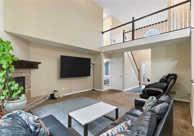 Photo 4 of Single family home for sale at 2693 Superior Dr, Green, OH 44685 | MLS# 5228975 | Listing updated on 2026-08-26