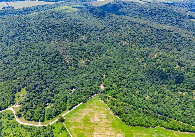 2nd image of 31800 Chestnut Ridge Rd, Danville, OH 43014 | MLS# 5225790